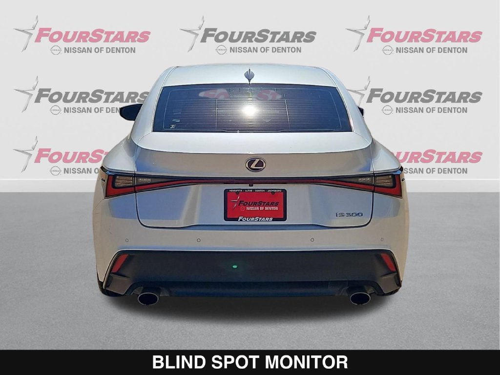 Used 2023 Lexus IS 300 w/ Comfort Package RWD image 5