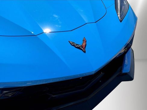 Used 2023 Chevrolet Corvette Stingray Premium Cpe w/ Z51 Performance Package RWD image 30