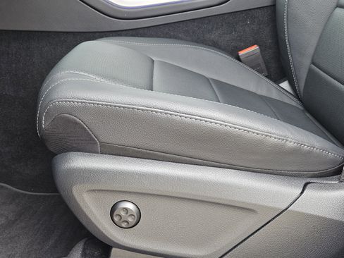 Certified 2026 Mercedes-Benz GLE 350 4MATIC image 25