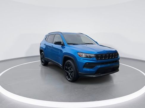 New 2026 Jeep Compass Latitude w/ Quick Order Package 29K AWD/4WD image 2