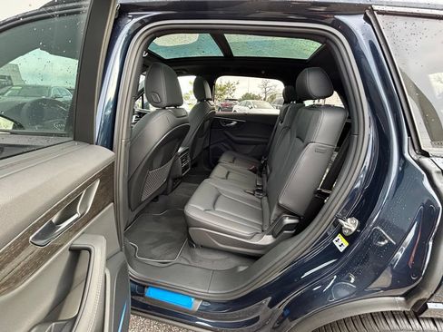 New 2026 Audi Q7 3.0T Premium Plus AWD/4WD image 60