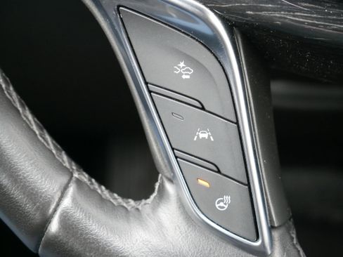 Certified 2020 Cadillac XT5 Premium Luxury w/ LPO, Floor Liner Package image 25