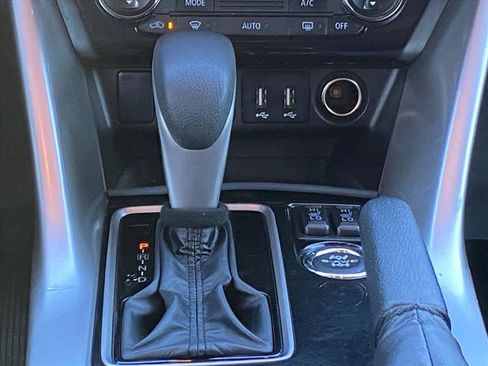 Used 2024 Mitsubishi Eclipse Cross LE image 12