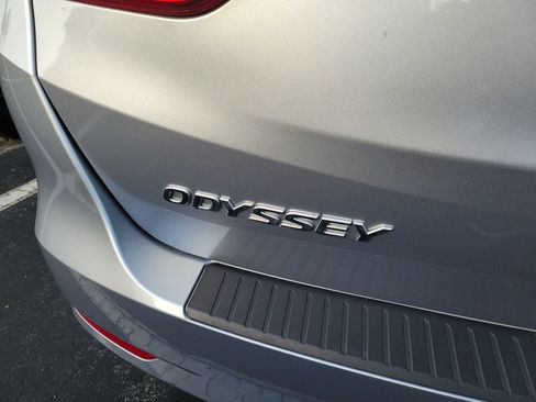 Certified 2023 Honda Odyssey EX-L image 14