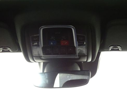 Used 2022 RAM 1500 Laramie image 30