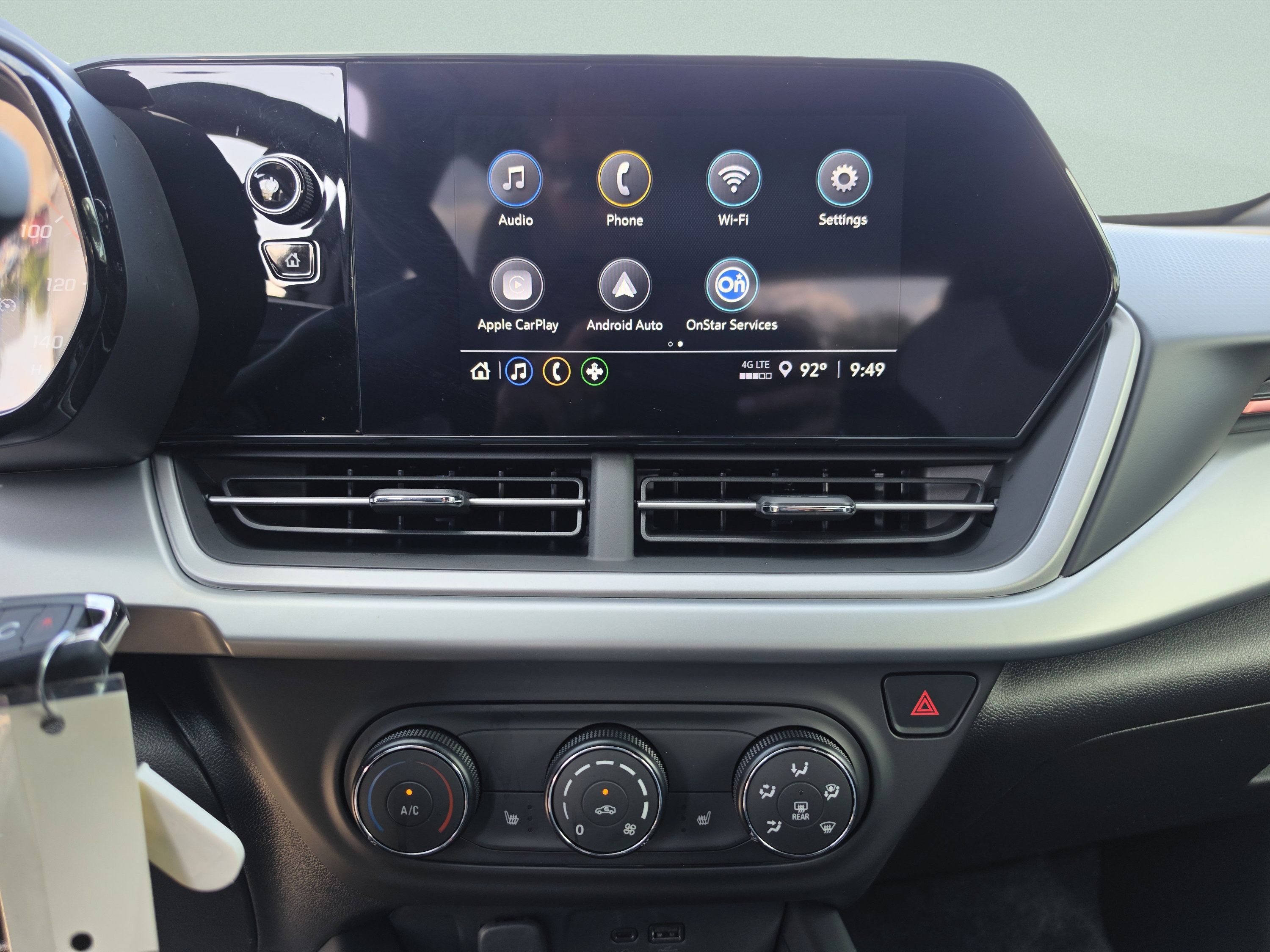 Used 2026 Chevrolet Trax RS w/ Sunroof Package FWD image 24