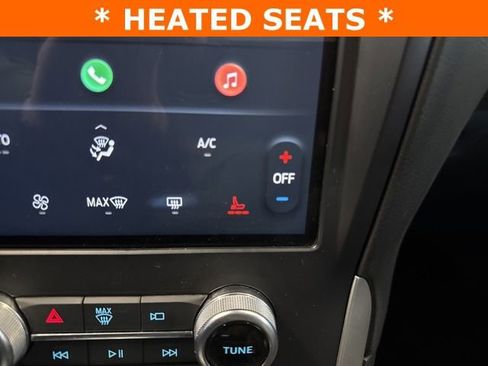 Used 2024 Ford Edge SEL w/ Convenience Package image 11