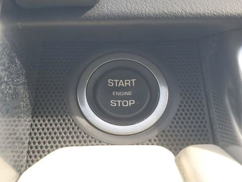 Used 2022 Land Rover Range Rover Sport HSE Silver Edition image 28