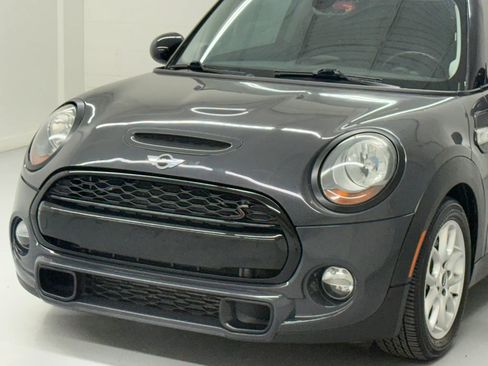 Used 2015 MINI Cooper S image 12