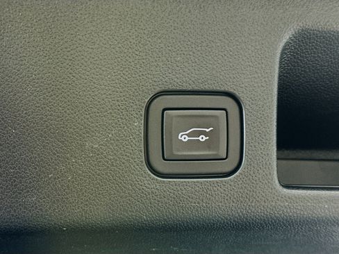 Used 2024 Chevrolet Equinox EV RS AWD/4WD image 28