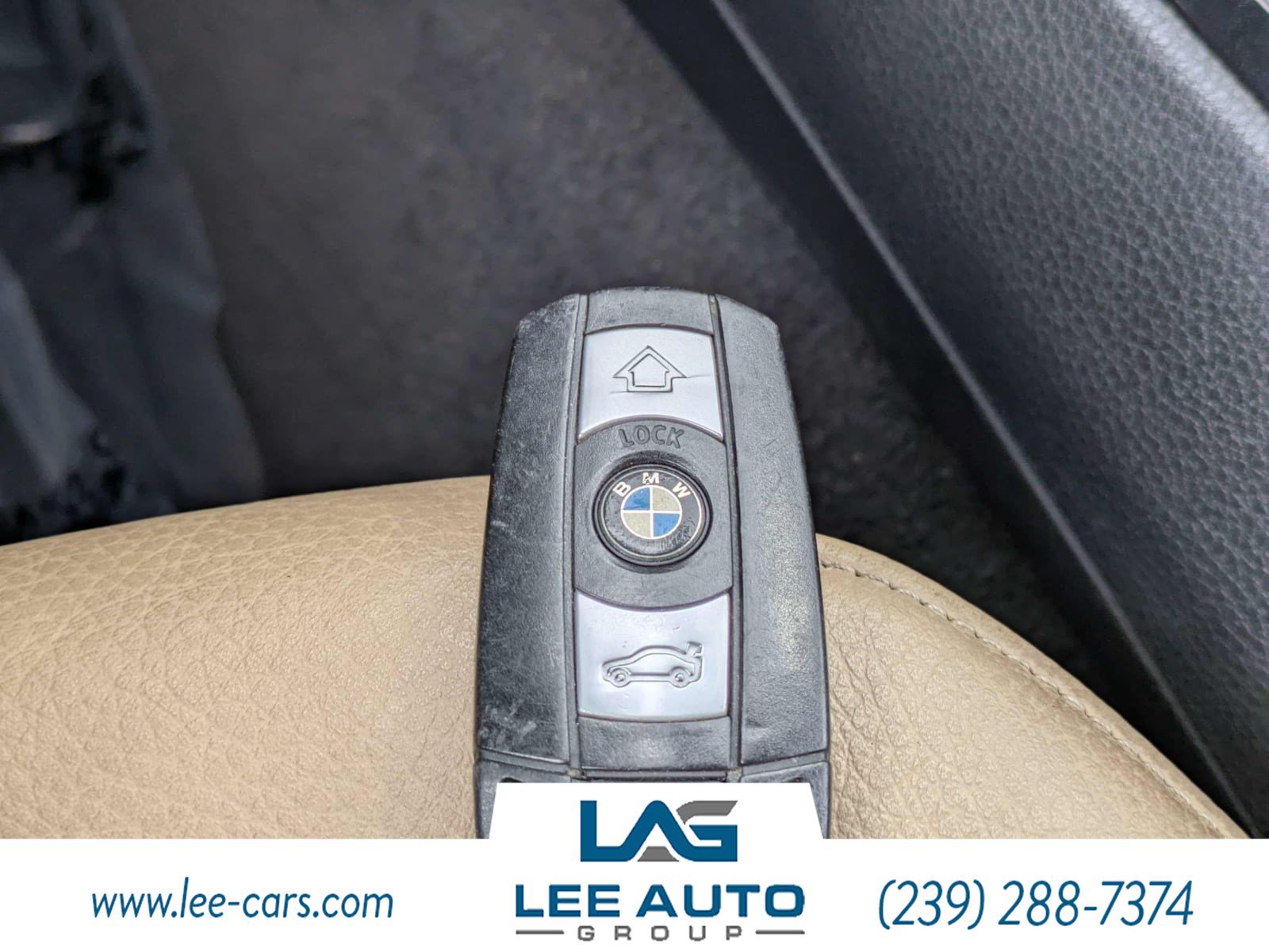 Used 2011 BMW 128i Convertible RWD image 26