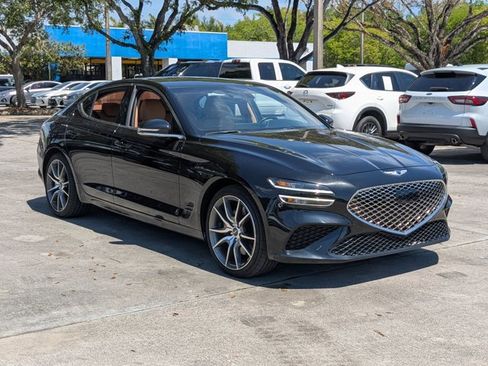 Used 2022 Genesis G70 3.3T image 3