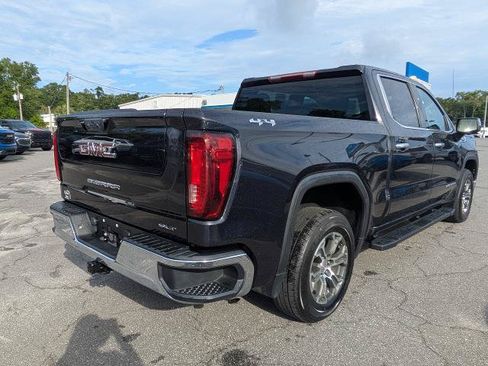 Certified 2024 GMC Sierra 1500 SLT AWD/4WD image 4