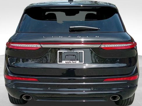 Certified 2025 Lincoln Corsair Reserve w/ Jet Appearance Package AWD/4WD image 5