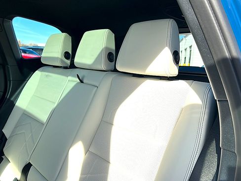 New 2026 BMW X1 xDrive28i w/ Technology Package AWD/4WD image 17