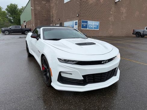 Used 2023 Chevrolet Camaro SS w/ Redline Edition RWD image 2