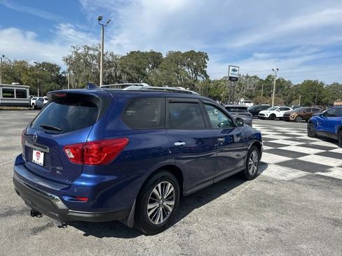 Used 2020 Nissan Pathfinder SL w/ Cargo Package image 54