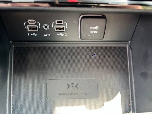 Used 2025 Jeep Grand Cherokee L Limited w/ Luxury Tech Group II AWD/4WD image 24