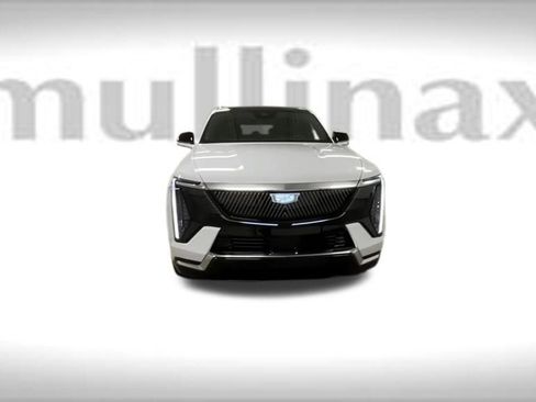 New 2026 Cadillac Escalade IQL Luxury w/ LPO, Floor Liner Package image 59