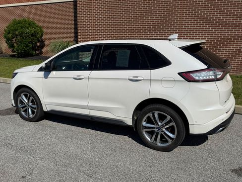 Used 2015 Ford Edge Sport w/ Equipment Group 401A AWD/4WD image 8