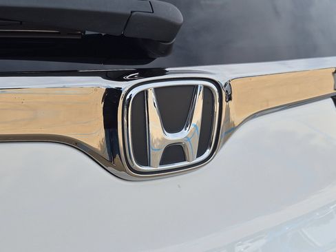 Used 2022 Honda CR-V Touring image 29