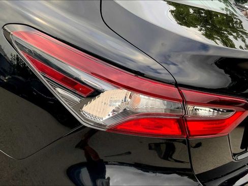 Used 2024 Toyota Camry LE FWD image 28