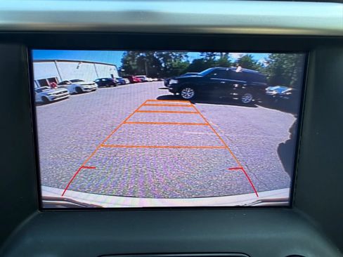 Used 2017 GMC Acadia SLT AWD/4WD image 25