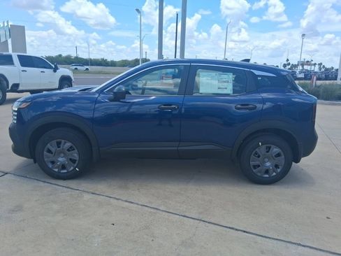 New 2026 Nissan Kicks S FWD image 3