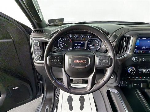 Used 2020 GMC Sierra 1500 AT4 w/ AT4 Premium Package image 11