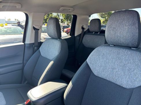 Used 2026 Ford Maverick XLT FWD image 31