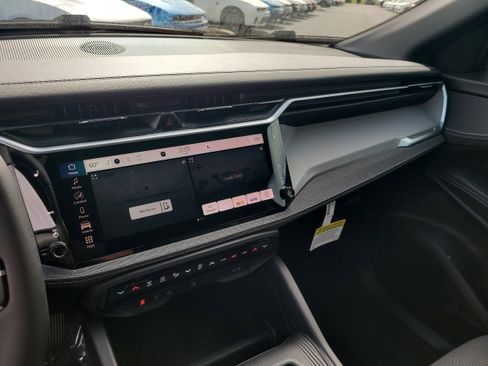 New 2026 Jeep Cherokee Laredo AWD/4WD image 16