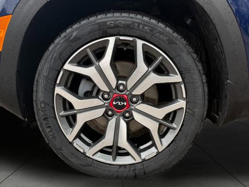 Used 2023 Kia Seltos SX image 7