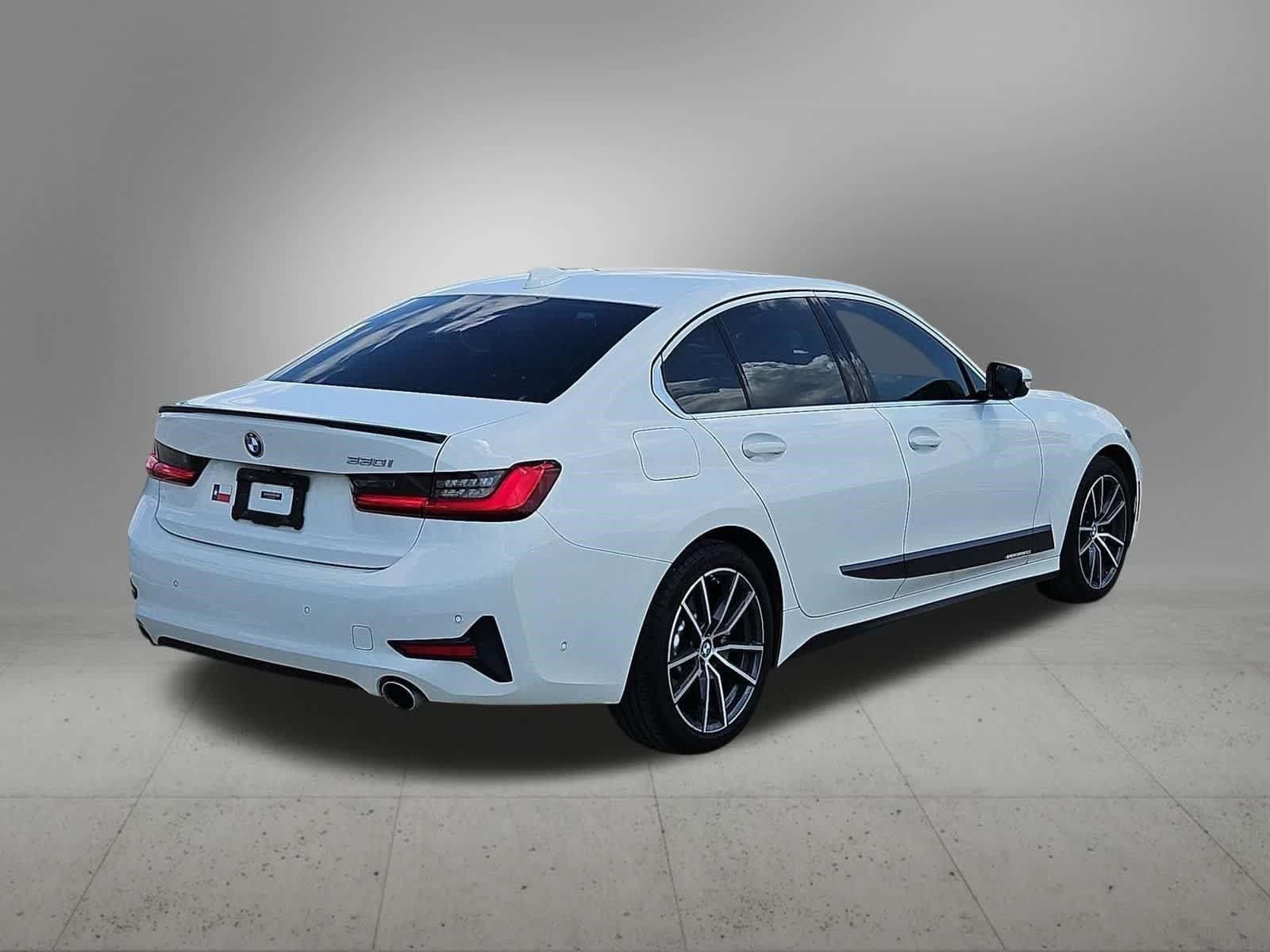 Used 2019 BMW 330i Sedan w/ Premium Package RWD image 6