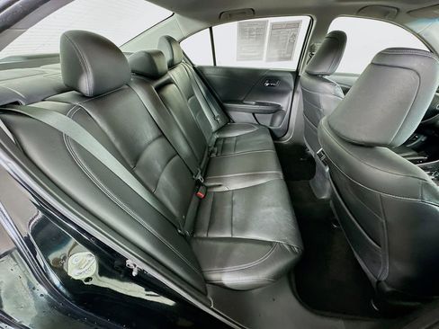 Used 2015 Honda Accord EX-L image 33