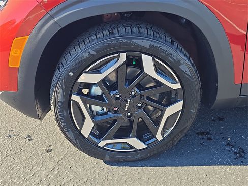 New 2026 Kia Seltos SX image 37