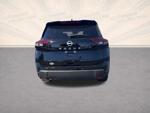 Used 2025 Nissan Rogue SV image 4
