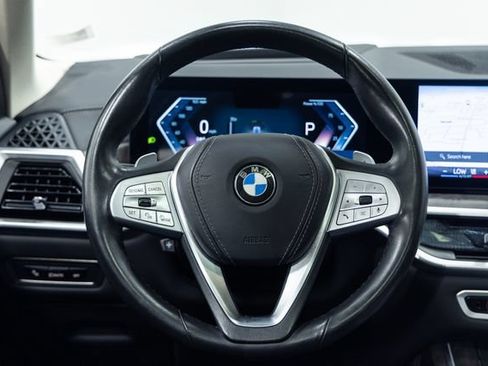 Certified 2025 BMW X7 xDrive40i AWD/4WD image 14