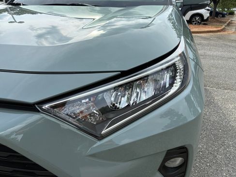 Used 2021 Toyota RAV4 XLE w/ Convenience Package AWD/4WD image 30