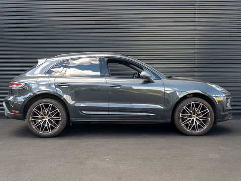 Certified 2026 Porsche Macan Turbo AWD/4WD image 28