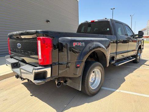 Used 2025 Ford F350 XLT AWD/4WD image 3