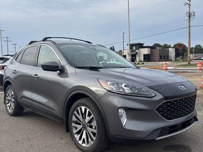 Used 2022 Ford Escape Titanium w/ Class II Trailer Tow Package
