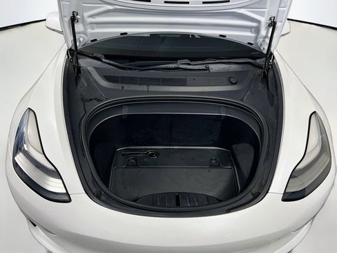 Used 2019 Tesla Model 3 Mid Range RWD image 30