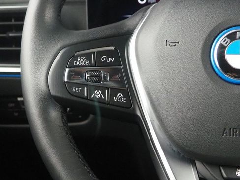 Used 2023 BMW i4 eDrive40 RWD image 20