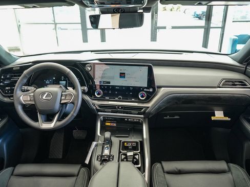 New 2026 Lexus TX 550h AWD Plug-In Hybrid image 12