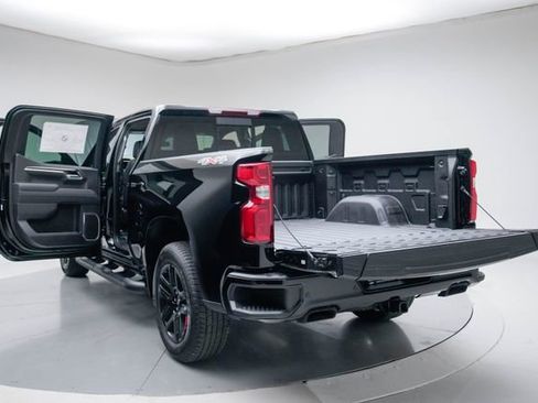 New 2026 Chevrolet Silverado 1500 RST w/ Redline Edition AWD/4WD image 20