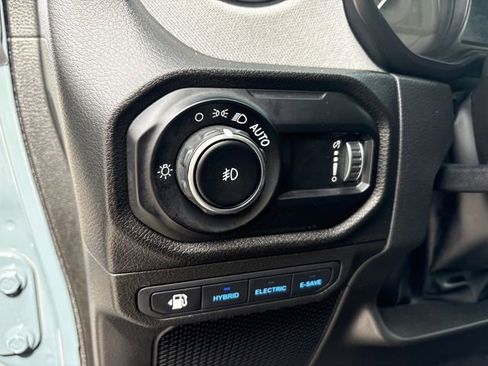 Used 2025 Jeep Wrangler Unlimited Sport S 4xe AWD/4WD image 19