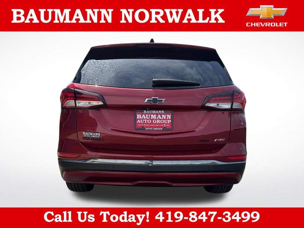 Used 2023 Chevrolet Equinox RS w/ RS Leather Package AWD/4WD image 6