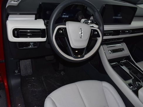 New 2025 Lincoln Aviator Reserve w/ Illumination Package image 19