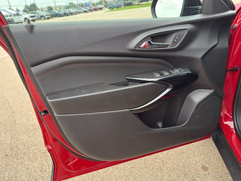 New 2026 Chevrolet Trax RS w/ Driver Confidence Package FWD image 9