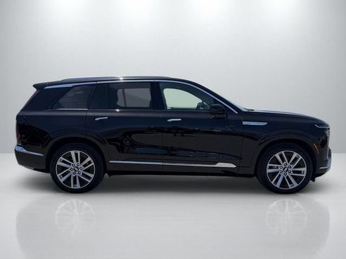 Used 2026 Cadillac Vistiq Luxury AWD/4WD image 4